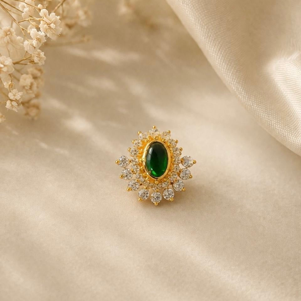 GREEN OVAL SCREW