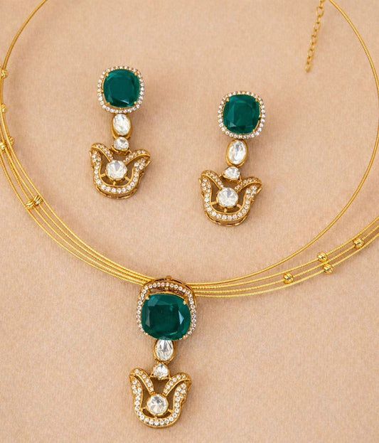 GREEN SQUARE PENDANT SET